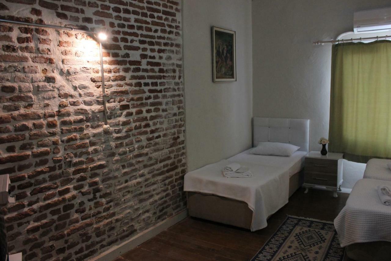 Macide Hanim Konagi Ayvalik Exterior photo